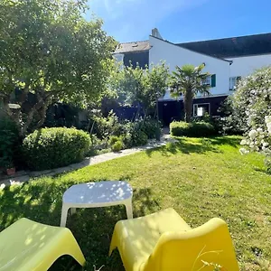 Magnifique Maison Bourgeoise 280 M2 Face Au , Port-Louis France